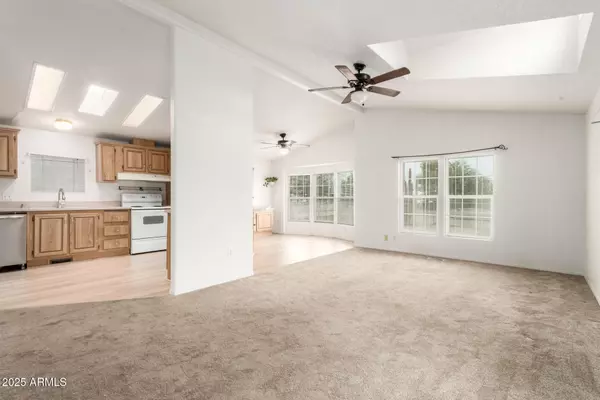 Apache Junction, AZ 85119,1325 E 19TH Avenue