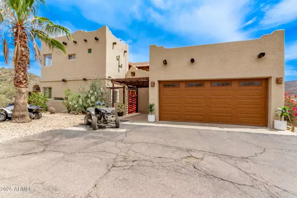 Black Canyon City, AZ 85324,32150 S LISA Drive