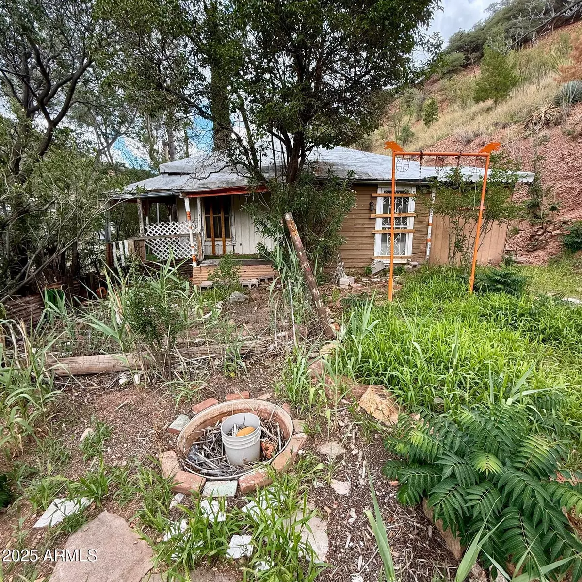 Bisbee, AZ 85603,69 Ok Street