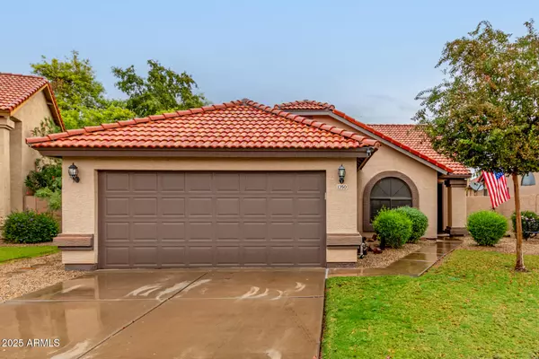 1350 W SEASCAPE Drive, Gilbert, AZ 85233