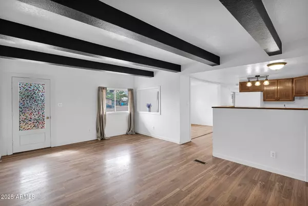 Phoenix, AZ 85022,314 E VILLA MARIA Drive