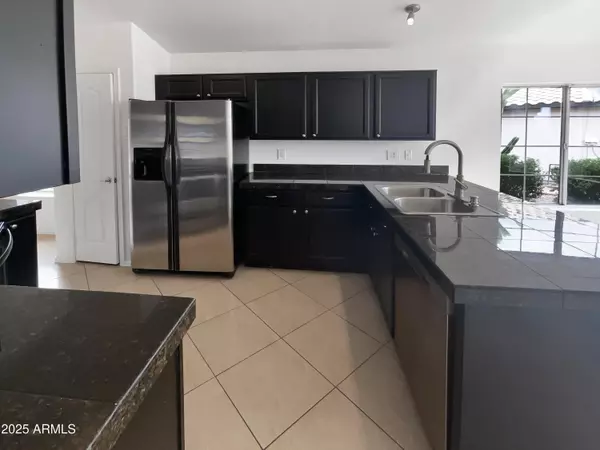 Glendale, AZ 85308,6156 W BLACKHAWK Drive