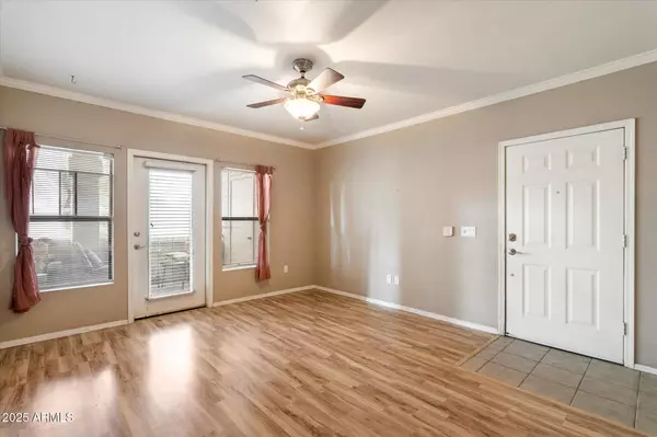 Scottsdale, AZ 85260,15095 N Thompson Peak Parkway #1018