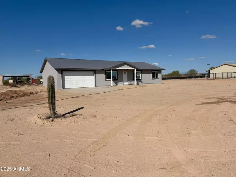 20594 E LEAVITT Lane, Florence, AZ 85132