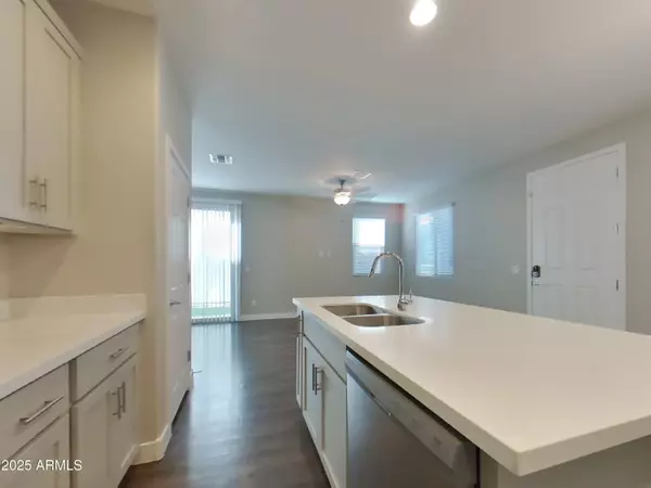 Phoenix, AZ 85016,2929 N 28TH Street #16