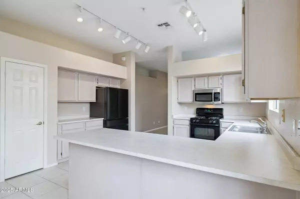 Scottsdale, AZ 85259,11179 E LAUREL Lane