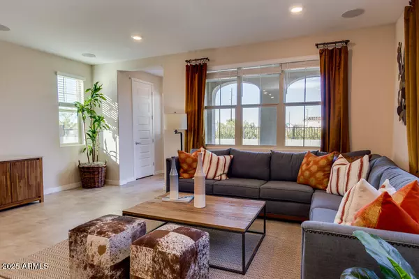 Chandler, AZ 85286,1888 S Jesse Place