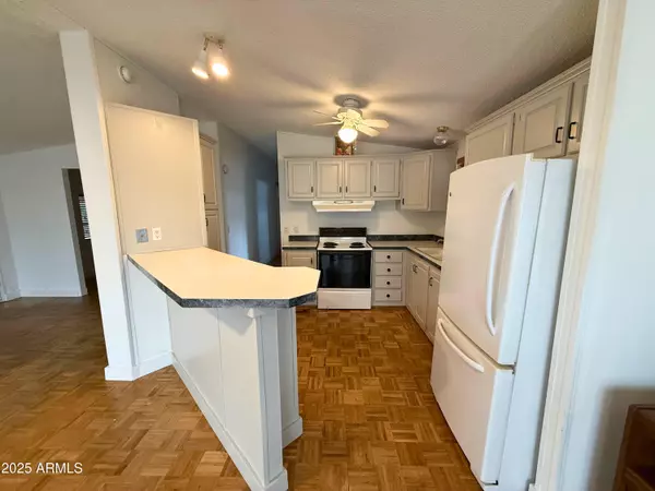 Phoenix, AZ 85032,16225 N 29th Street #59