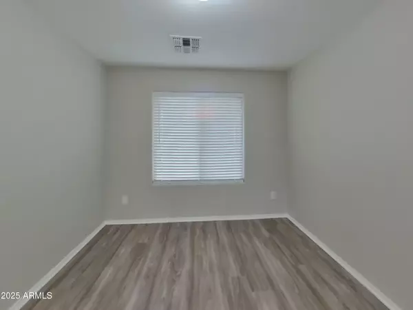 San Tan Valley, AZ 85143,30568 N ZIRCON Drive