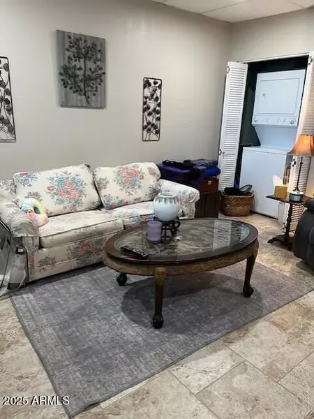 702 S Meridian Road Road #52, Apache Junction, AZ 85120