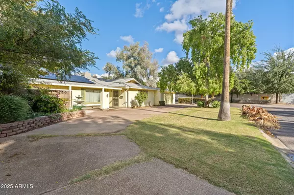 Phoenix, AZ 85013,502 W CLAREMONT Avenue