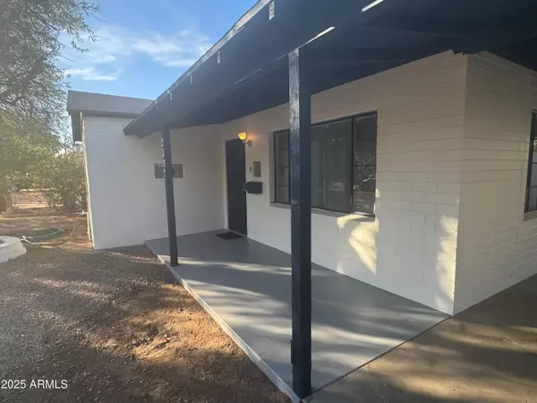 Phoenix, AZ 85016,2332 E FLOWER Street