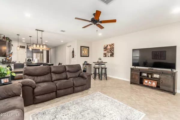 Peoria, AZ 85383,26451 N 131ST Drive