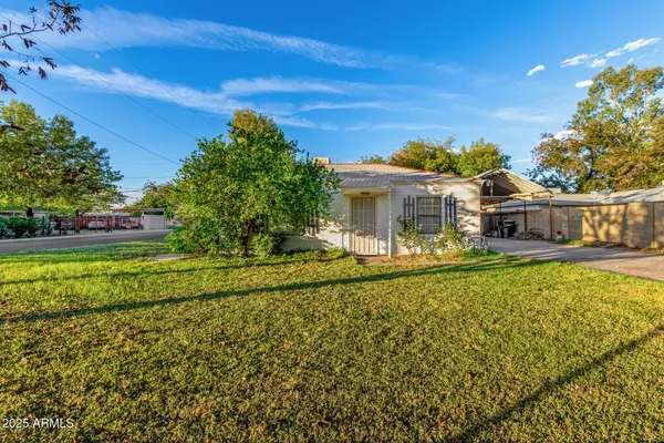 2546 W AUGUSTA Avenue, Phoenix, AZ 85051