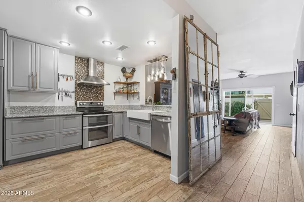 Phoenix, AZ 85050,4114 E UNION HILLS Drive #1228