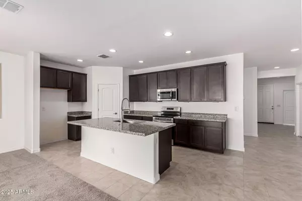 Buckeye, AZ 85326,24250 W HILTON Avenue