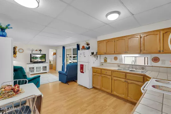 San Tan Valley, AZ 85140,747 E GERMANN Road #99