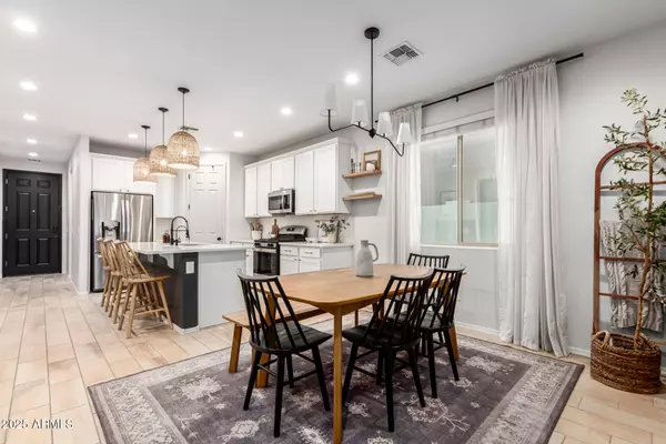 Peoria, AZ 85383,26026 N THORNHILL Drive