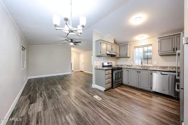 Peoria, AZ 85345,10951 N 91st Avenue #175