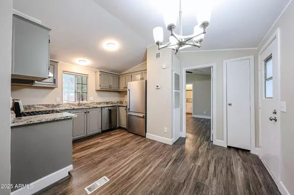 Peoria, AZ 85345,10951 N 91st Avenue #175