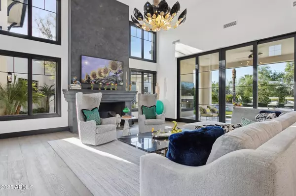 Paradise Valley, AZ 85253,5842 N 38TH Place