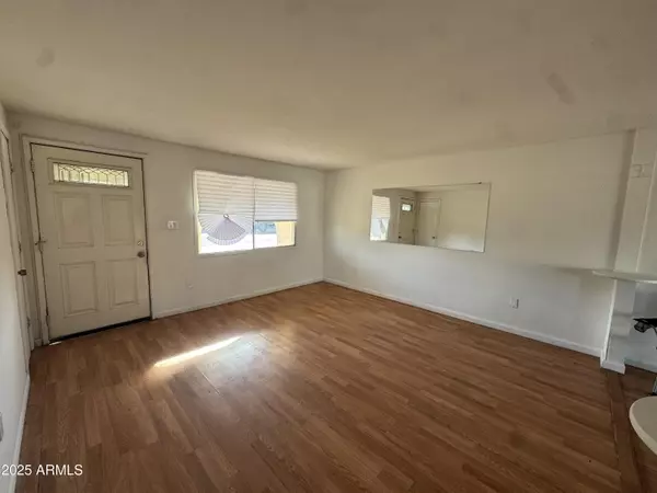 Phoenix, AZ 85035,5502 W CORONADO Road