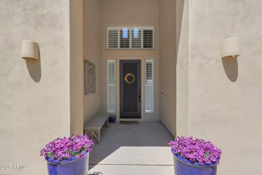 1740 W BARTLETT Way, Chandler, AZ 85248