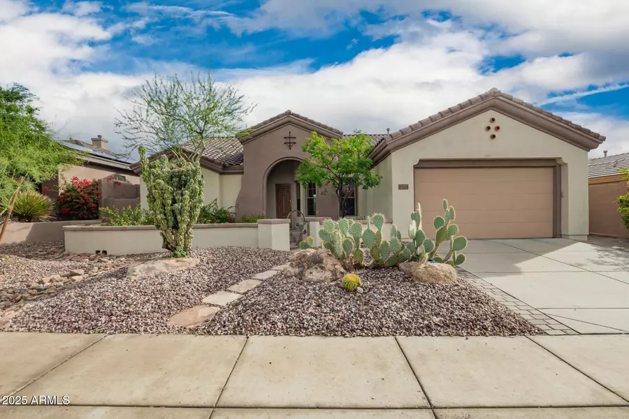41819 N IRON HORSE Court, Anthem, AZ 85086