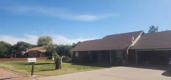 8803 W Christa Way, Tolleson, AZ 85353