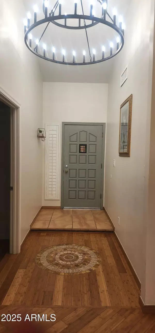 Tolleson, AZ 85353,8803 W Christa Way