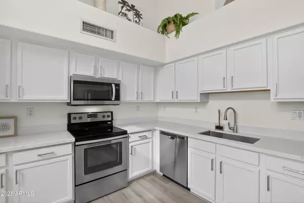 Tempe, AZ 85281,734 S BECK Avenue