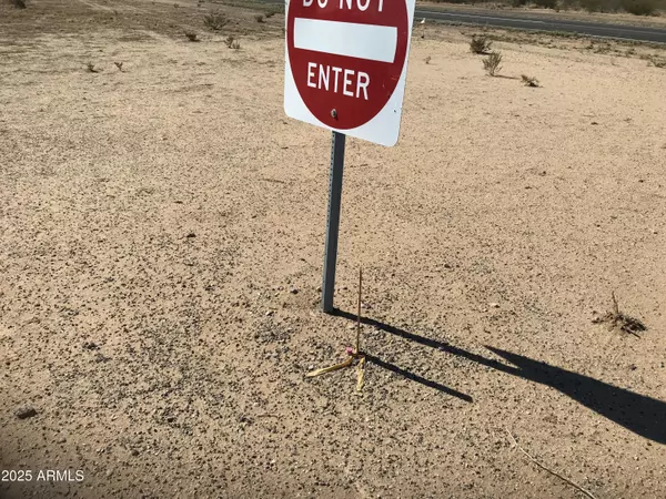 Aguila, AZ 85320,0 W William Road #B