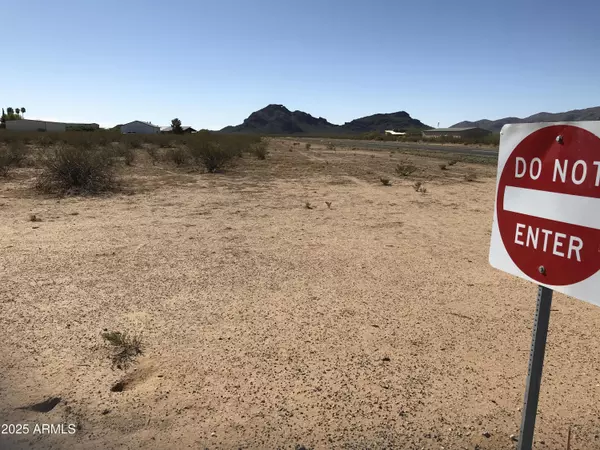 Aguila, AZ 85320,0 W William Road #B