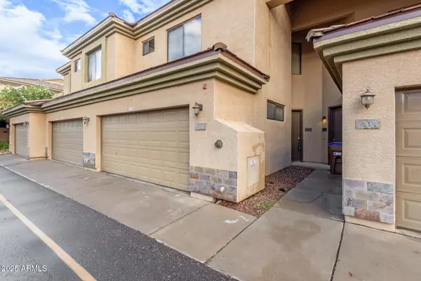 Chandler, AZ 85248,705 W QUEEN CREEK Road #1208