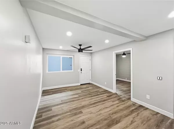 513 E Hatcher Road #7, Phoenix, AZ 85020