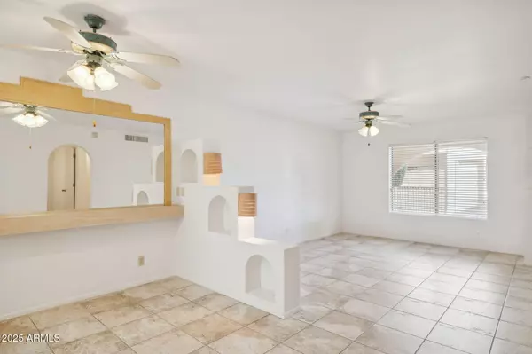 Fountain Hills, AZ 85268,12635 N LA MONTANA Drive #2