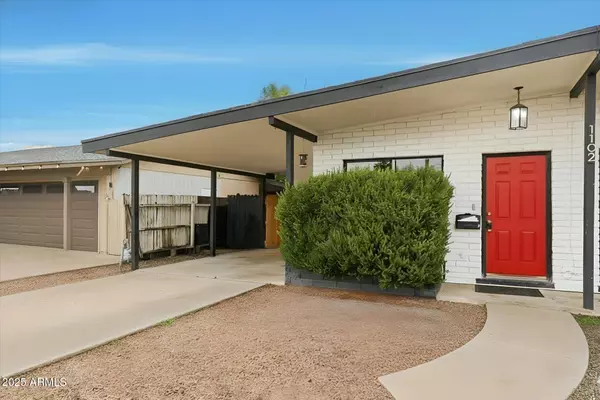 Mesa, AZ 85203,1102 N APRIL -- #A