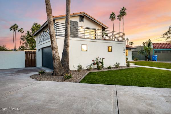 Phoenix, AZ 85028,11001 N 26th Street N