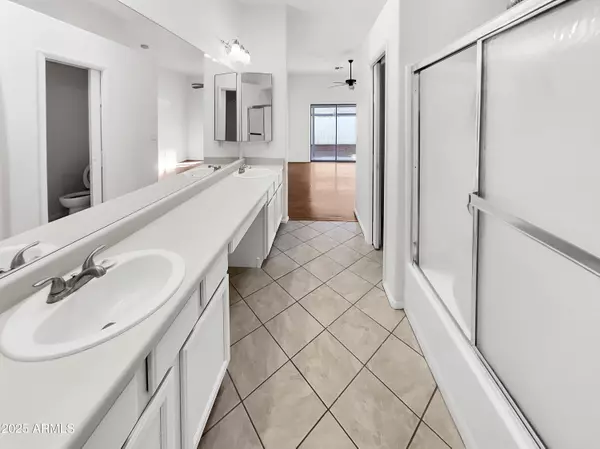 Glendale, AZ 85302,9044 N 47TH Court