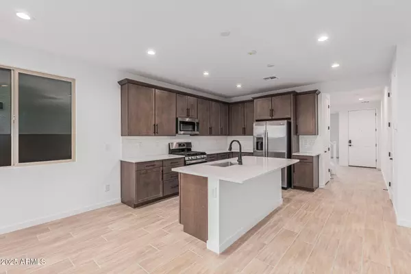 Goodyear, AZ 85338,8722 S 170TH Avenue