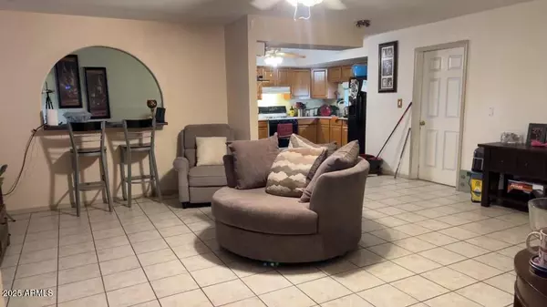 Phoenix, AZ 85009,4224 W PORTLAND Street