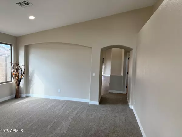 Phoenix, AZ 85083,6426 W PRICKLY PEAR Trail