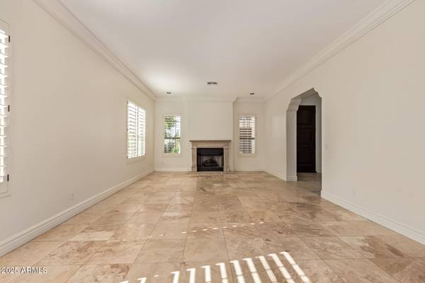 Phoenix, AZ 85013,111 W MISSOURI Avenue #G