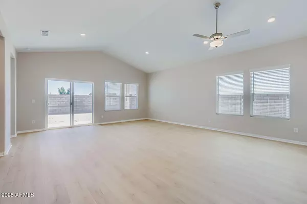 Maricopa, AZ 85138,36763 W SANTA MARIA Street