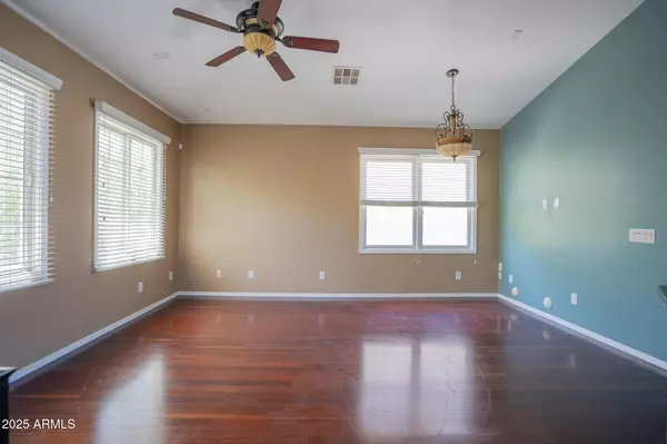 Phoenix, AZ 85040,5616 S 21ST Place