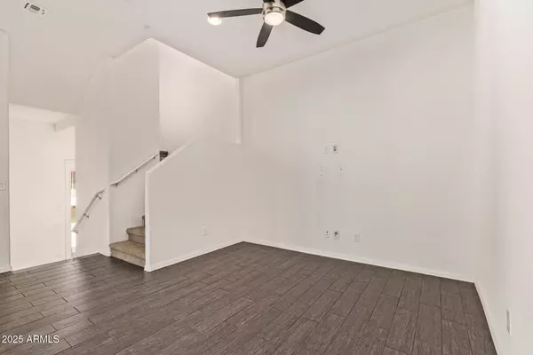 Chandler, AZ 85226,7097 W IVANHOE Street