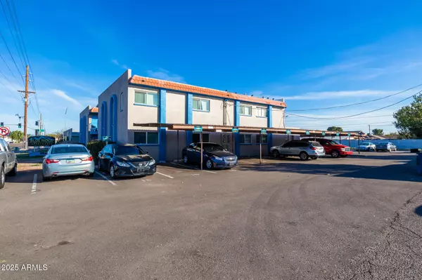 Mesa, AZ 85204,819 S STAPLEY Drive #3