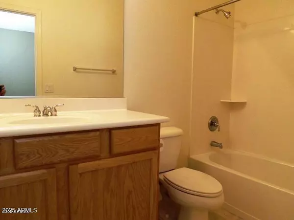 Gilbert, AZ 85296,1011 E RANCH Road