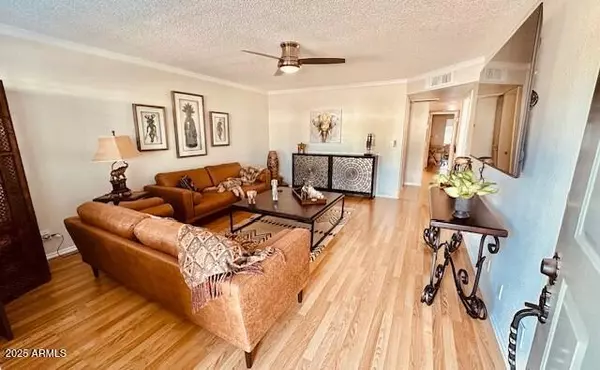 4329 E CAPRI Avenue #212, Mesa, AZ 85206