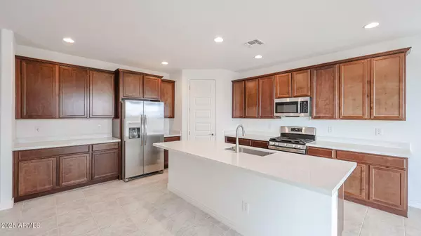 Surprise, AZ 85387,25095 N 171ST Avenue